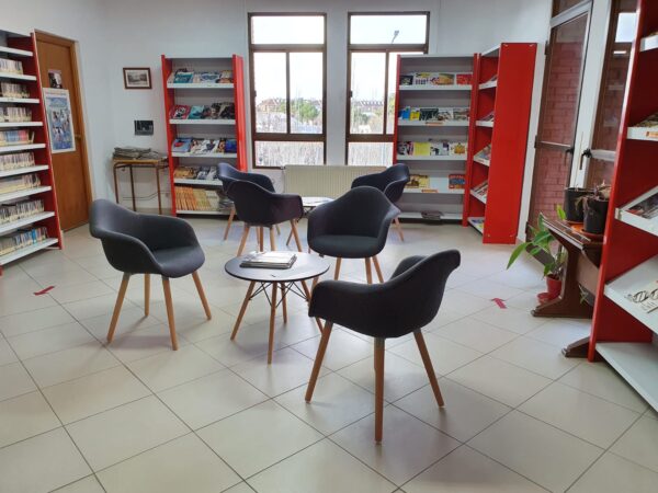 El Ayuntamiento de Tarancón renueva el mobiliario de la Biblioteca Pública Municipal Luis Rius