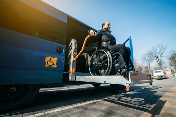 Castilla La Mancha convoca las ayudas al transporte y comedores en centros privados concertados de Educación Especial