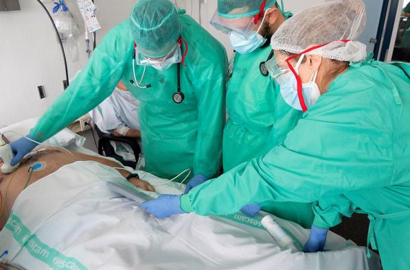 La provincia de Cuenca registra 2 fallecidos y 15 nuevos contagios por Covid-19 en esta jornada, hay 20 pacientes ingresados y 7 en cuidados intensivos
