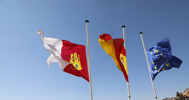 Luto en las Cortes de Castilla-La Mancha por la muerte de su expresidente Fernández Vaquero, al que homenajearán con un acto este jueves