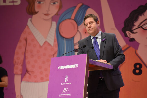 Mujeres imprescindibles que fueron, son y serán