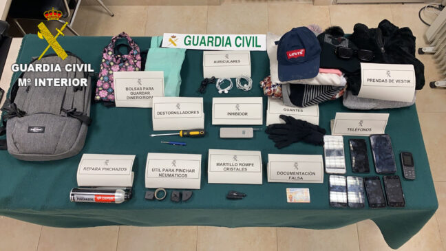 La Guardia Civil detiene a cuatro personas en Tarancón por delitos de falsedad documental, contra la seguridad del tráfico y tentativa de hurto.