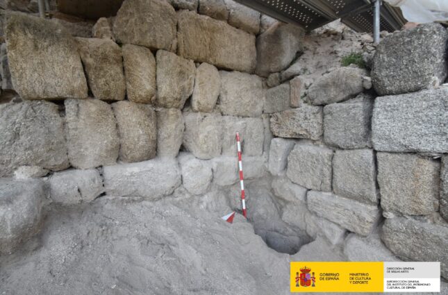 El Ministerio de Cultura y Deporte descubre en Toledo tres nuevas torres y 30 metros de muralla del Califato Omeya