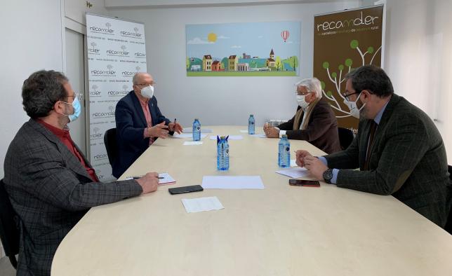 Cerca de 1.600 personas han participado en el cuestionario para elaborar la Estrategia Regional frente a la Despoblación