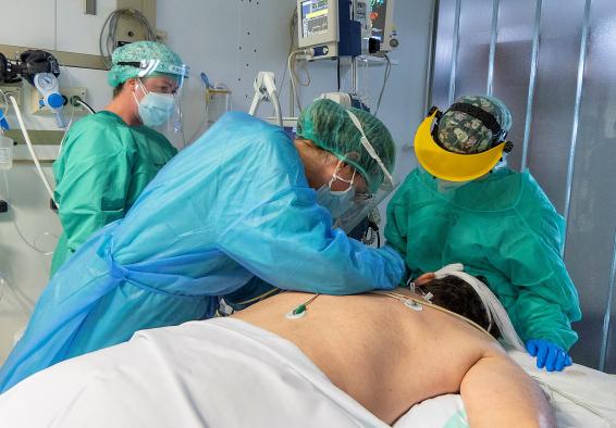La provincia de Cuenca registra 6 nuevos contagios en esta jornada, hay 3 pacientes ingresados y 2 en cuidados intensivos