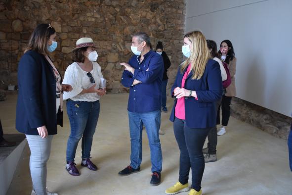 El Gobierno regional destaca la fortaleza “patrimonial, cultural y turística” del yacimiento de Valeria e invita a la sociedad a conocerlo de forma responsable