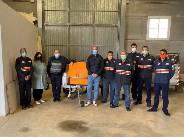 La Junta dota a la Agrupación de Protección Civil de Casasimarro con un carro con depósito de agua para extinción de incendios