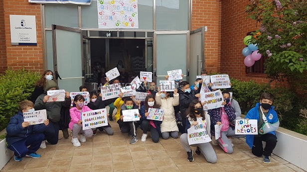 ACESCAM celebra el Día de la Solidaridad Intergeneracional en la Residencia de Mayores de Tarancón bajo el lema ‘Cuando sea mayor, quiero ser como tú’