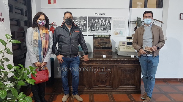 La Casa Parada de Tarancón alberga desde este viernes hasta el 31 de mayo una exposición bajo el título «El Camino de Villa a Ciudad»