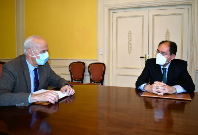 El subdelegado del Gobierno en Cuenca recibe al nuevo director provincial del INSS y Tesorería General de la Seguridad Social