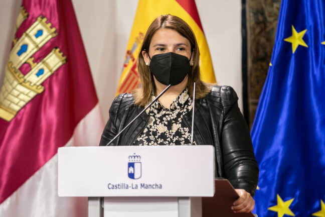 La presidenta de la FEMPCLM asevera que los Planes de Empleo del Gobierno regional con los Ayuntamientos son otro ejemplo de que “las personas están en el eje central de la política”