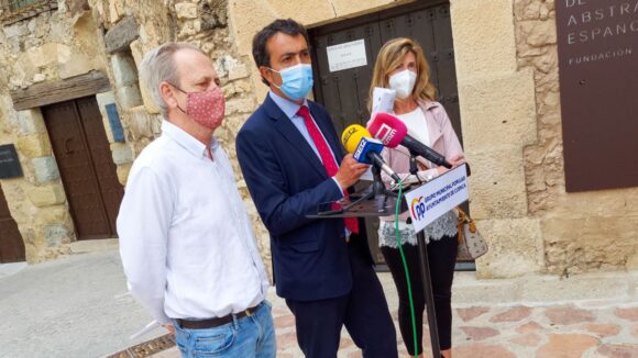 El Grupo Popular acusa al Alcalde y concejal de Urbanismo de ignorar y ocultar un informe que alertaba del «grave riesgo» de derrumbamiento de la calle Canónigos