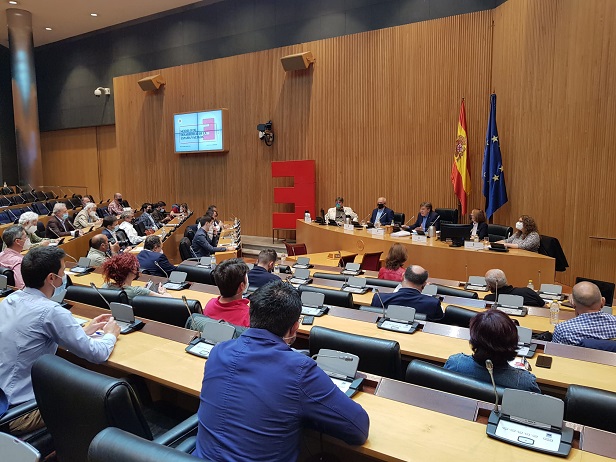 La España Vaciada presenta en el Congreso un “Modelo de Desarrollo” para afrontar el reequilibrio territorial urgentemente