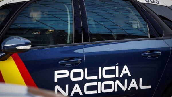 La Policía Nacional libera a una mujer que estaba siendo obligada a ejercer la prostitución en un burdel de Cuenca