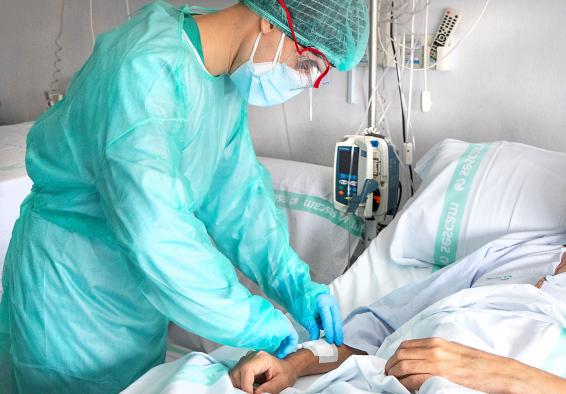 La provincia de Cuenca registra 59 nuevos contagios por Covid durante el fin de semana y ningún fallecido, hay 16 pacientes ingresados y 3 continúan en cuidados intensivos
