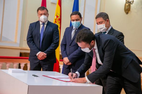 Castilla-La Mancha invierte más de 13 millones de euros para el plan de adecuación y mejora de caminos forestales en la región