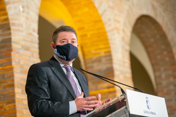García-Page reconoce la dificultad de mantener el ‘toque de queda’, al que es proclive, tras el fin del estado de alarma