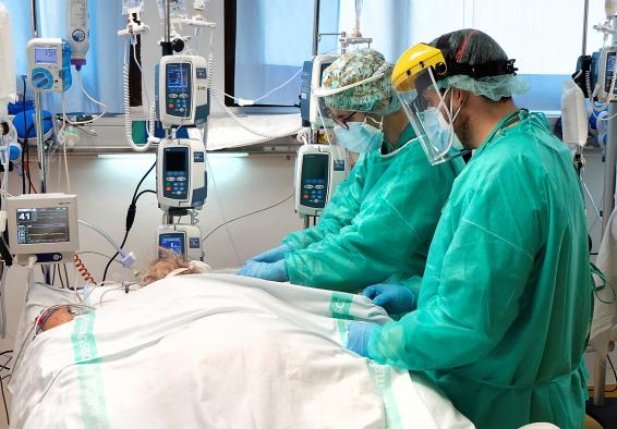 La provincia de Cuenca registra hoy 13 nuevos contagios por Covid, hay 13 pacientes ingresados dos de ellos en cuidados intensivos en una jornada sin fallecidos