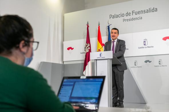 La Junta ha invertido ya 380 millones de euros para la incorporación de jóvenes y la mejora de explotaciones agrícolas y ganaderas