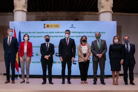 El presidente García-Page destaca la “importancia histórica” de la instalación de Cummins en la región con la generación de 1.000 empleos