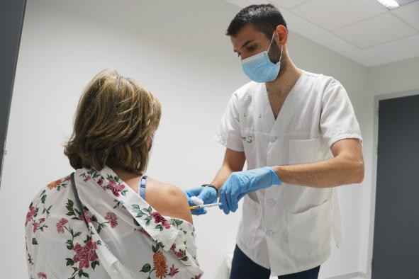 La provincia de Cuenca anota 21 nuevos contagios por Covid durante el fin de semana, el número de pacientes ingresados en el hospital se mantiene en 12, dos de ellos en cuidados intensivos y no hay fallecidos que lamentar