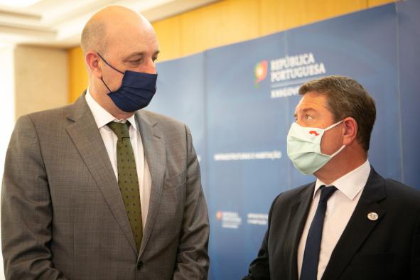 Castilla-La Mancha, satisfecha por la priorización de las conexiones con la región en el Plan Nacional de Inversiones 2030 del Gobierno de Portugal