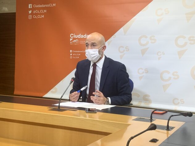 Ciudadanos propone tecnócratas para controlar el dinero de Europa mientras el PSOE elige que lo gestionen políticos