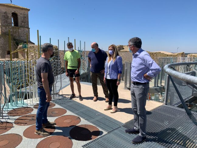 La Junta ha destinado alrededor de 95.000 euros a la rehabilitación y mejora del conjunto histórico de Castillo de Garcimuñoz
