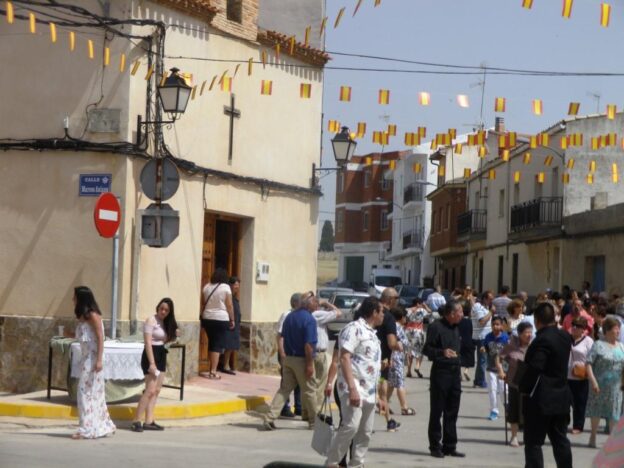La Hermandad de la barriada de San Juan Bautista, por segundo año consecutivo limita la celebración del patrón de la barriada la Eucaristia en la parroquia Nuestra Sra de la Asunción