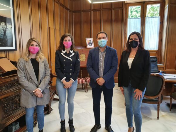 La Diputación otorga una ayuda de 10.000 euros a la Asociación de Parkinson Cuenca, para luchar contra la disfagia