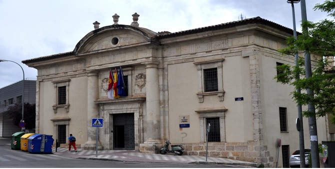 El TSJ acepta el recurso de vecinos de Almendros contra irregularidades en la explotación porcina de Agropardal de Almendros S.L.