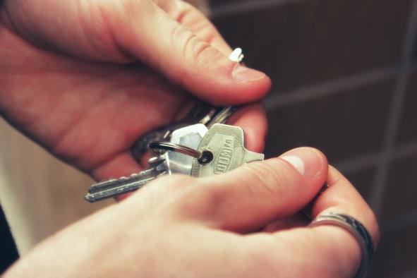 La Junta amplía un 60 por ciento las ayudas destinadas a que jóvenes puedan adquirir una vivienda en municipios menores de 5.000 habitantes