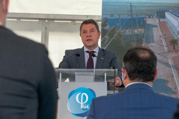 García-Page celebra la posibilidad de que el Gobierno de España, tras la petición de Castilla-La Mancha, retire pronto las mascarillas en exteriores