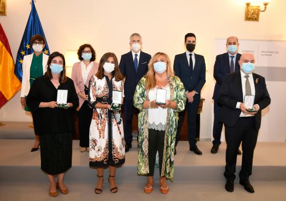 El Ministerio del Interior distingue al Hospital Nacional de Parapléjicos con la Cruz de Plata de la Guardia Civil