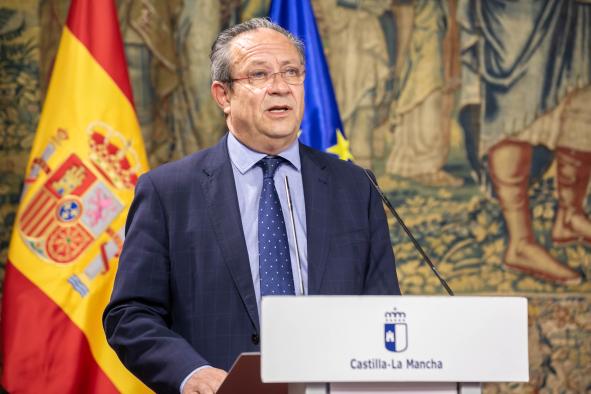 Castilla-La Mancha mejora la calidad de los servicios públicos con la aprobación de 15.751 plazas de empleo público en seis años