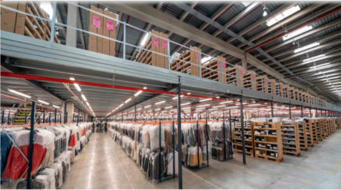 Polypal equipa el nuevo almacén de Tendam en Tarancón