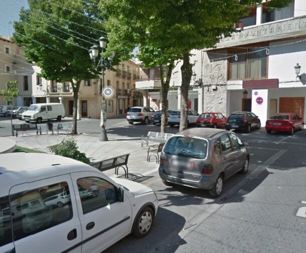 Dos personas resultaron heridas anoche tras una reyerta en la Plaza de la Constitución de Tarancón