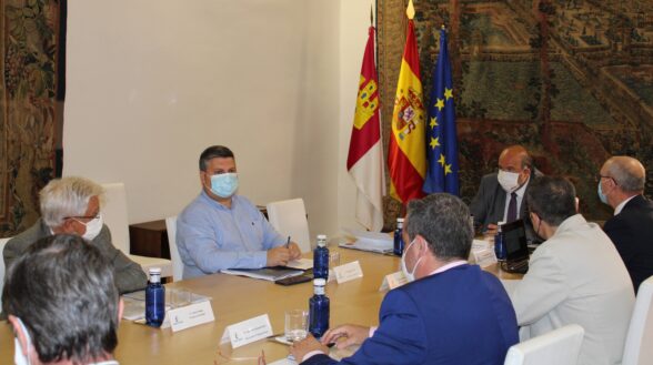 Monforte asegura que sin servicios públicos adecuados no se podrán revitalizar las zonas despobladas