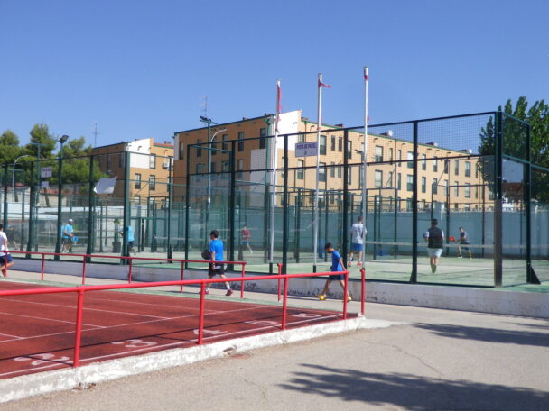 La pareja formada por Ismael Mayoral y Rafael López, campeona del Torneo Americano Padel Fiestas 2021, organizado por el CD Padel Tarancón.