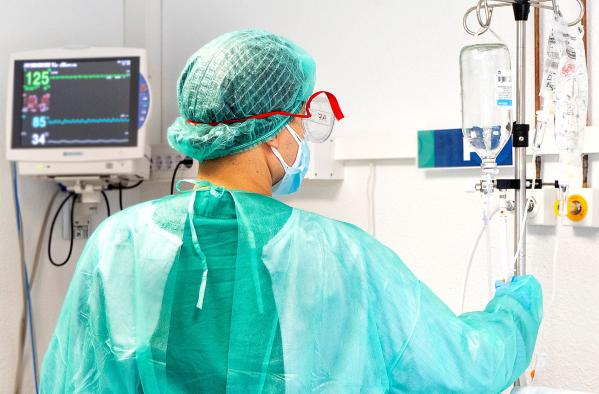 La provincia de Cuenca registra hoy 45 nuevos positivos por Covid, los pacientes en cama convencional son 18 y se mantiene 1 en cuidados intensivos