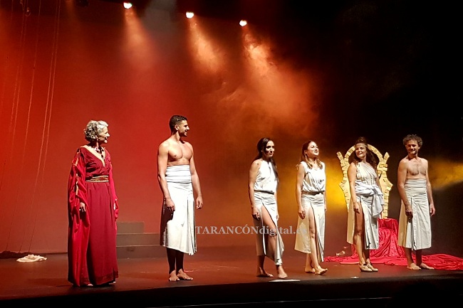 El Auditorio Municipal de Tarancón acogía la representación de «Clitmnestra» última función teatral de las Fiestas Patronales
