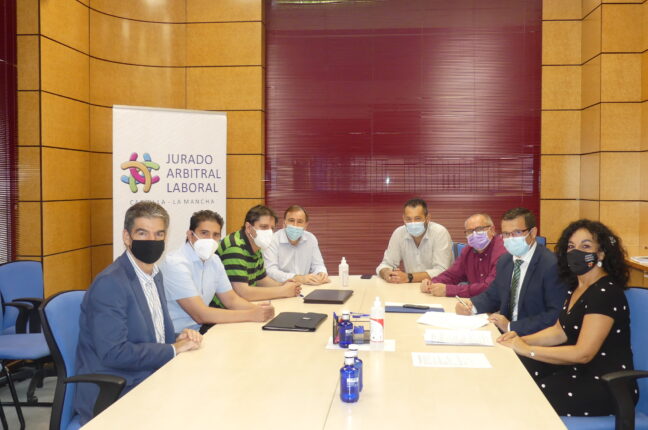 Firmado el convenio provincial de transporte de viajeros por un periodo de tres años