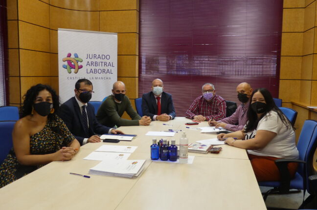 Rubricado el convenio provincial de transporte de mercancías hasta el año 2023