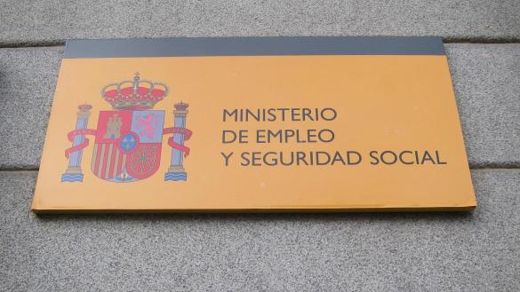 Casi un millón de jóvenes han estado de alta en la Seguridad Social en 2024 por sus prácticas no remuneradas