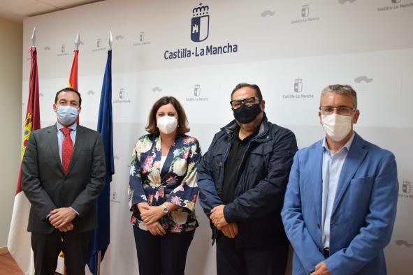 Castilla-La Mancha traslada su apoyo a las peluquerías y centros de estética para la recuperación económica del sector