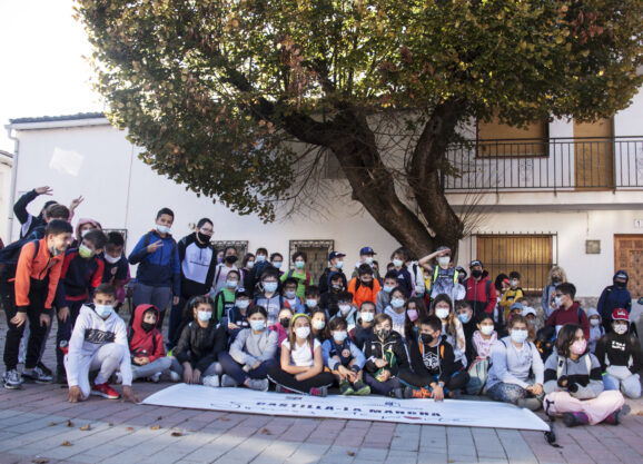 El senderismo inicia la actividad del programa somos deporte 3-18 en Cuenca