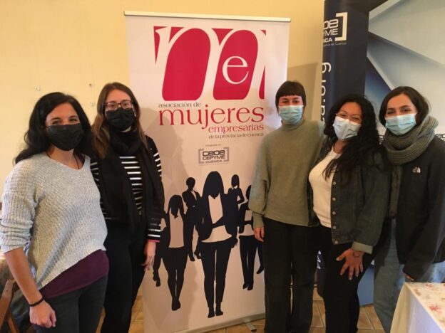 Las emprendedoras de Ufil avanzan en su proceso de incubación implicadas con la mujer rural