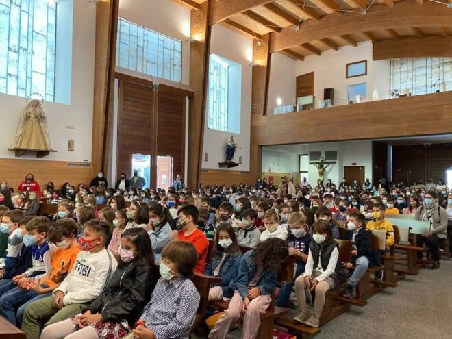 La catequesis parroquial tambien comienza el nuevo curso en ambas parroquias.