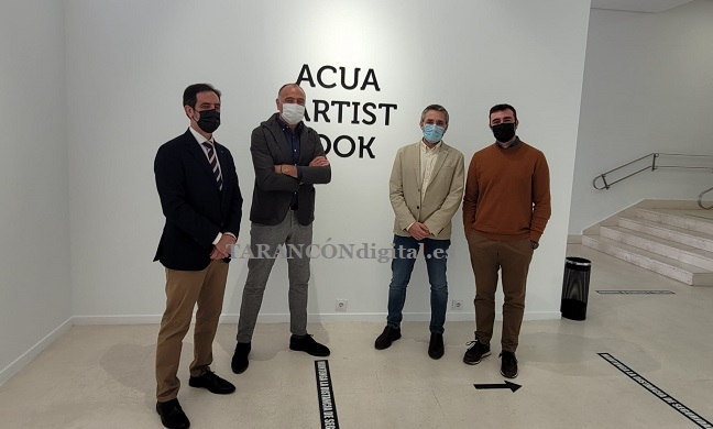 Inaugurada en el Hall principal del Auditorio Municipal de Tarancón la exposición «Acua Artist Book» en colaboración con la UCLM