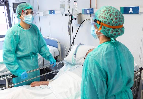 Cuenca registra 8 nuevos contagios Covid en las últimas 24 horas, continúan 4 pacientes en cama convencional y ninguno en UVI en otra jornada más sin fallecidos